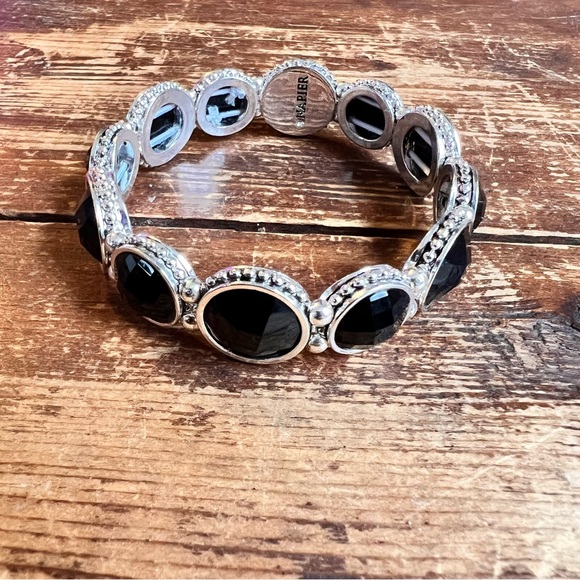 Napier Jewelry - 💙Napier black & silver stretch bracelet